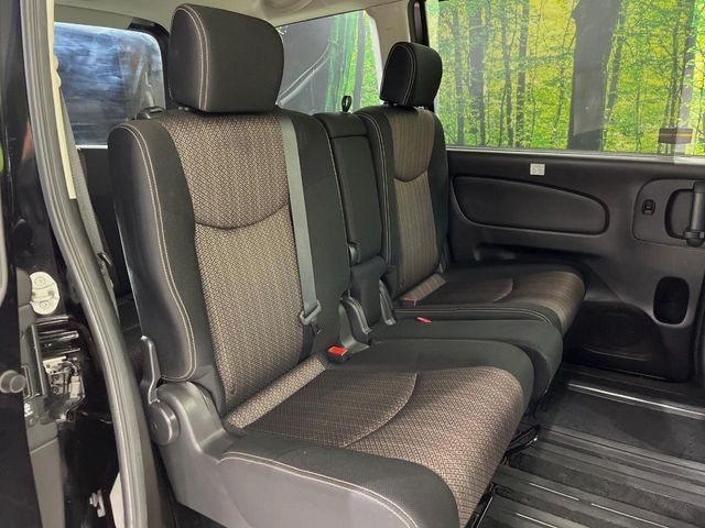 ���ڒ����̓E�H�[�N�X���[�ƂȂ��Ă���܂��B���ڂƎO��ڂ̈ړ�����~�肪�Ƃ��Ă��y�ɂȂ�̂ŁA���~��̍ۂ��X�g���X�������邱�Ƃ͂���܂����