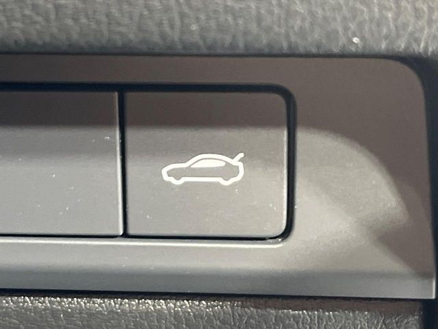 �y�p���[�o�b�N�h�A�z�X�}�[�g�L�[��^�]�Ȃ̃{�^�������������Ń��A�Q�[�g�������ŊJ���܂�!�ו��������Ă��鎞��A�����ʒu�ɂ���o�b�N�h�A��߂�ۂɕ֗��ȋ@�\�ł���