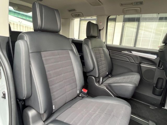 �L�X�Ƃ���2��ڃV�[�g�͋��Z���������A���S�n�����K!�F�B��Ƒ��Ƃ̂��o�����ɂ҂�����ł��B�x�r�[�V�[�g��`���C���h�V�[�g�g�p�������K�ɂ��߂�������������\���ȋ�Ԃ��m�ۂ��Ă��܂��B