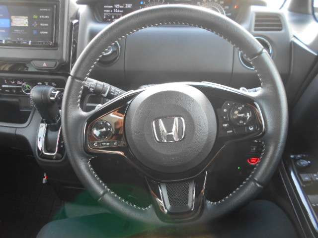 N-BOXカスタムL ターボ 4WD