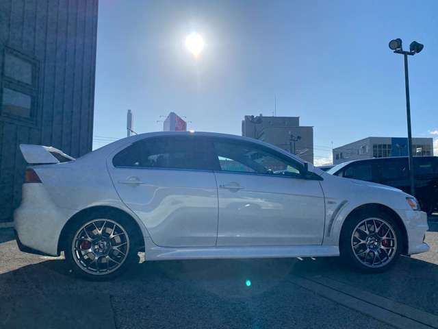 ����Ȃ��Ԃ̐����̔����\�ł�!(�L�b�`���J�[��ύڎԁA�_���v�J�[�⃌�v���J�ԁA�o�X�ȂǂȂ�)���s���SUV�͖ܘ_�AEV(�d�C������)��n�C�u���b�h(PHEV�܂�)���[�Ԏ��т��������܂�!���ł������k��!