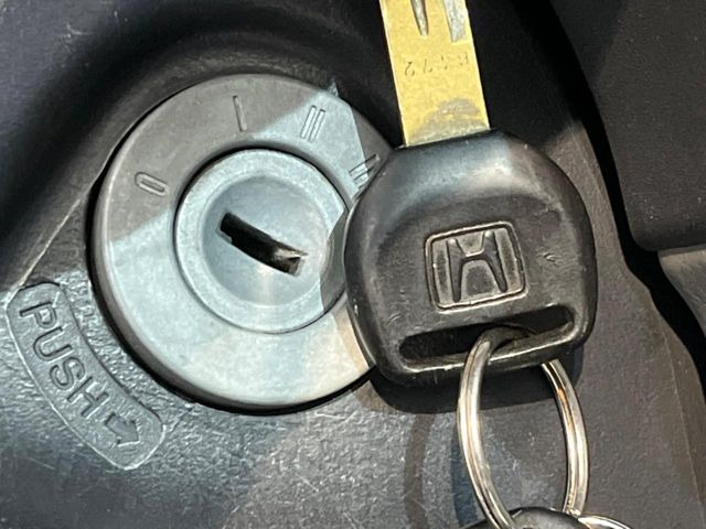 �y�L�[���X�z�������ꂽ�ꏊ����ł��{�^����Ńh�A�̊J���E�{�����ł���̂łƂ��Ă��֗�!�h�A�̌�������ɏ������邱�Ƃ�����܂����