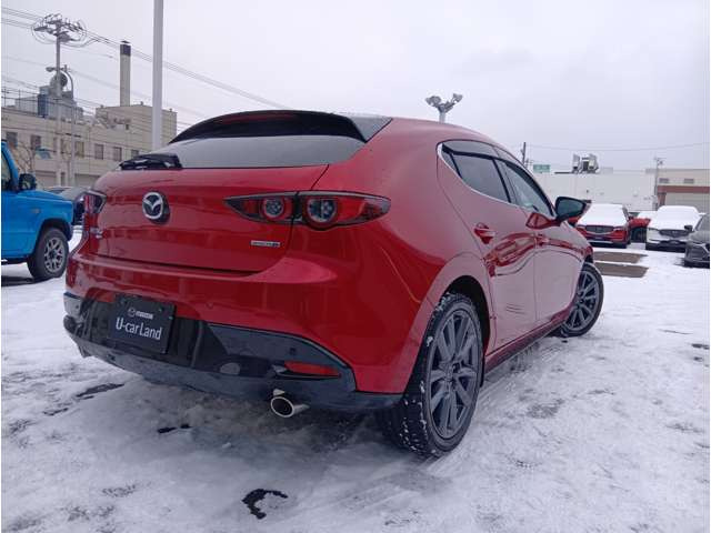 MAZDA3ファストバック1.8 XD Lパッケージ 4WD