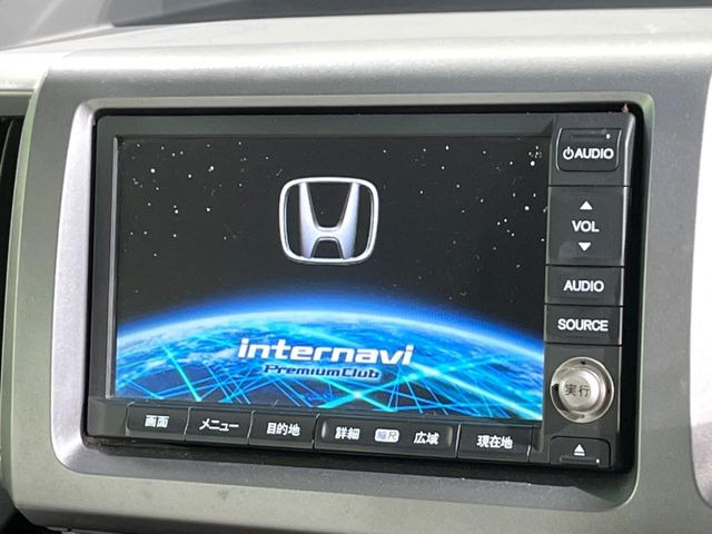 �y�����i�r�z�l�C�̏����i�r�𑕔����Ă���܂��B�i�r�̎g���₷���͂������A�I�[�f�B�I�@�\���[��!�L�����v�◷�s�͂������A�ʋ΂┃�����ȂǕ��i�̃h���C�u���y�����Ȃ�͂���