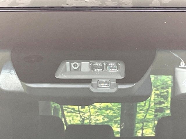 �y�O�He-Assist�z���s���ɑO���̎ԗ�����F�����A�Փ˂������Ȏ��͌x��ƃu���[�L�ŏՓˉ���Ɣ�Q�y�����A�V�X�g�B�����S�Ƀh���C�u�����y���݂��������܂��B