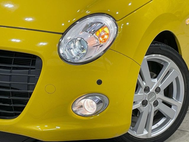 �yLED�w�b�h���C�g�z���V����ԑ��s�����ǍD�Ȏ��E���m�ۂ����S���ĉ^�]�ł��鍂�P�xLED�w�b�h���C�g�𑕔�!�_�����x�������A����d�͂��}�����Ă��܂��B