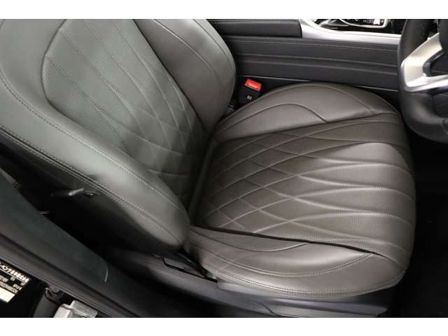 �I�v�V������G manufaktur�v���O�����v���X�łقƂ�ǂ̐�p�����i���܂܂�Ă���A���؎d�l�ɂȂ����v���O�����ł����A�Q�����f�ɏ����ʊ��𖡂키�_�ɂ����Ă͔��ɓ��_�̍���1��ł������܂��B