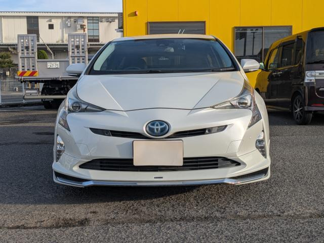 プリウス1.8 S セーフティ プラス