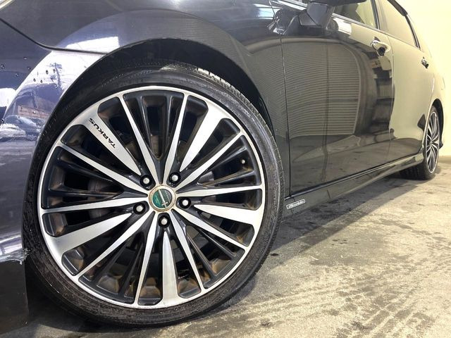 �y19�C���`�A���~�z�C�[���z�O�ςɃ}�b�`�����A���~�z�C�[���𑕒����Ă���܂��B�e��A���~�z�C�[����A�X�^�b�h���X�^�C�����戵�����Ă���܂��B���񂲑��k����������