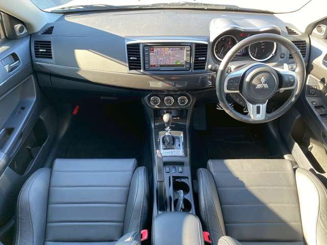 �X���[�N���X����X�̓W���ԗ��͎��悪�\�ł��̂ŁA���ĐG���ď���āA���[����������ł��w�������܂�!(���������]�̕��͎��O�ɂ��\�񉺂���)