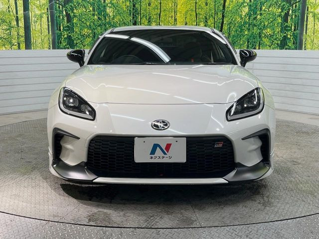 ���Ђł́A�S�ԁw�C�����Ȃ��x�̂��Ԃ̂ݎ�舵���Ă���܂��B��C�o�C���[�ɂ�錵�I�����d����̌�A���Ɍ�̎ԗ��`�F�b�N���s���A�l�N�X�e�[�W���F�肵�����i���Ȓ��ÎԂ����񋟂��Ă���܂��B