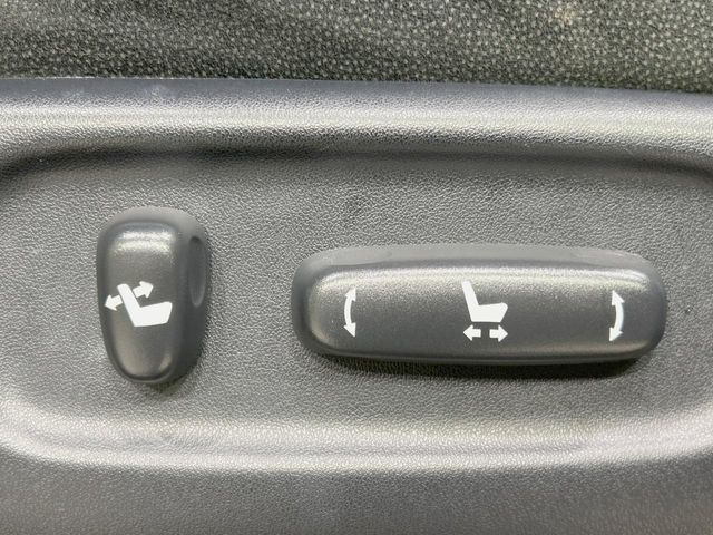 �y�p���[�V�[�g�z�X�C�b�`��ŊȒP�ɃV�[�g�̔��������\!�d��������͂�����܂���!���K�ȃV�[�g�|�W�V�����ɃZ�b�g���āA���K�ȃh���C�u�����y���݂��������B