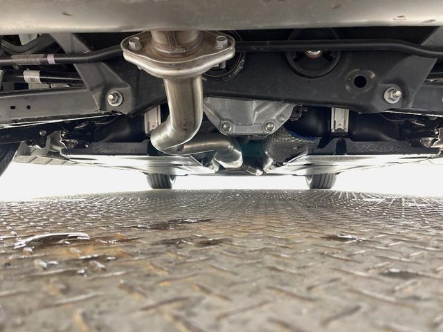 ����肪���ꂢ�Ȃ����ɁA�h�K���H�̎{�H���I�X�X���B�~��n��͂������A���ݕ��ɂ��Z���̕���A��Ń}�����E�E�B���^�[�X�|�[�c���������ɂ��D�]���������Ă���܂��B