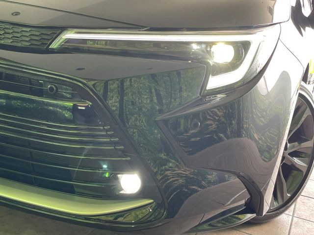 �yLED�w�b�h���C�g�z���V����ԑ��s�����ǍD�Ȏ��E���m�ۂ����S���ĉ^�]�ł��鍂�P�xLED�w�b�h���C�g�𑕔�!�_�����x�������A����d�͂��}�����Ă��܂��B