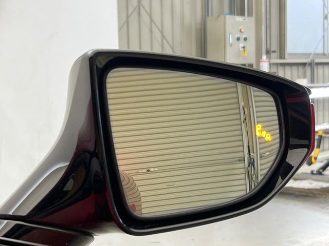 �y�u���C���h�X�|�b�g���j�^�[�z���s���A�h�A�~���[�̎��p�ɂȂ�₷���ӏ��Ɍ㑱�Ԃ��ڋ߂���ƃT�C�h�~���[�̃����Y�Ɍx����\��!�h���C�o�[�ɒ��ӊ��N�����Ă���܂��B