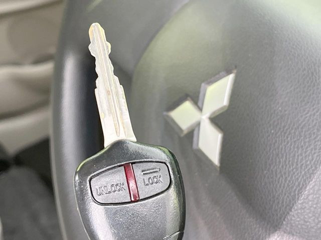 �y�L�[���X�z�������ꂽ�ꏊ����ł��{�^����Ńh�A�̊J���E�{�����ł���̂łƂ��Ă��֗�!�h�A�̌�������ɏ������邱�Ƃ�����܂���