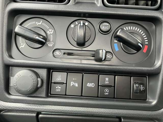 キャリイKC エアコン パワステ 4WD