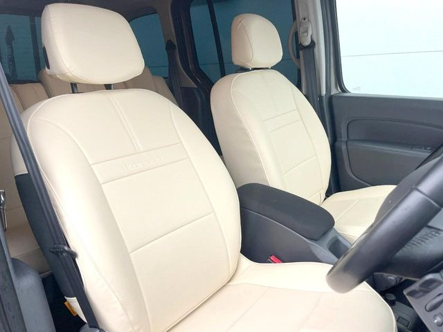 ���V�[�g�̎g�p��:�j��E�ւ�������Ȃ��A�����̒ʂ肫�ꂢ�ȏ�Ԃ��ێ����Ă���܂��B�܂��A�����N���[�j���O�E�R�[�e�B���O�����p�����������܂��B