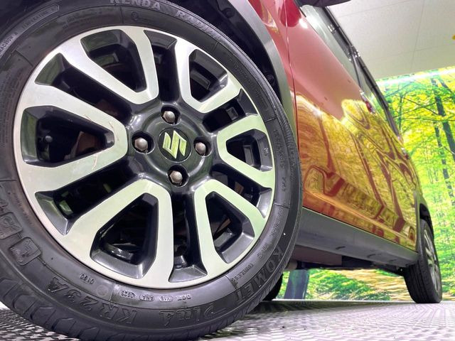 �y����15�C���`�A���~�z�C�[���z�O�ςɃ}�b�`���������A���~�z�C�[���𑕒����Ă���܂��B�e��ЊO�A���~�z�C�[����A�X�^�b�h���X�^�C�����戵�����Ă���܂��B���񂲑��k����������