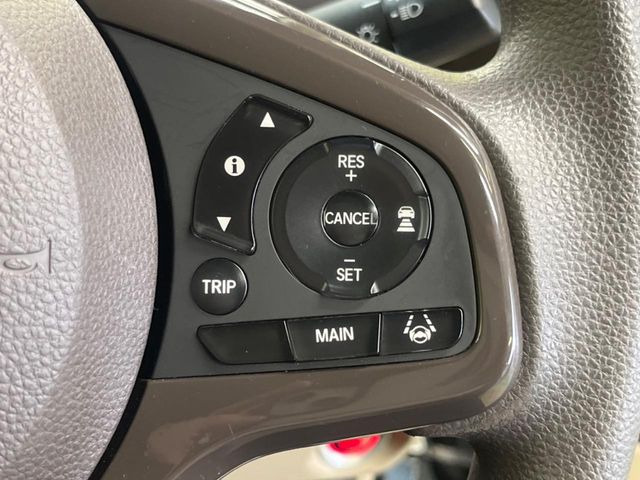 �y�A�_�v�e�B�u�N���[�Y�R���g���[���z�������H�ł̒��������s���y��!!�����ő��x��ۂN���[�Y�R���g���[�����A�Փˌy���V�X�e���ƘA�g���A�O���̎ԗ������m���ĎԊԂ�ۂ悤�ɑ��x���߂��Ă���܂�!!