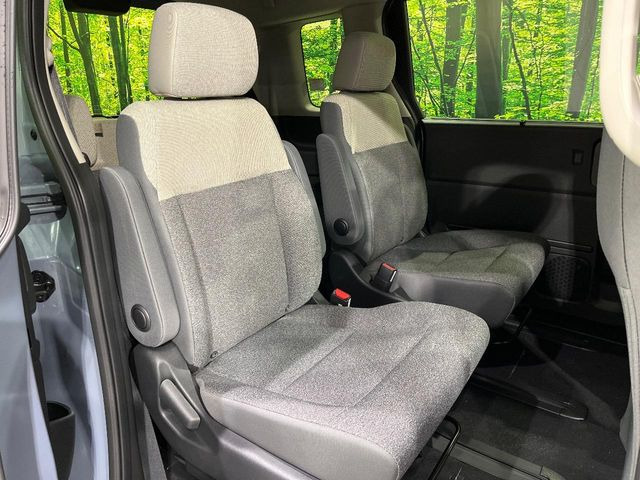 ���i���ȃI���W�i���t���A�}�b�g���I�v�V�����ɂĂ��p�ӂ��Ă���܂��B���D���ȃf�U�C����J���[�����Ԃɍ��킹�đI��ł����������Ƃ��ł��܂���