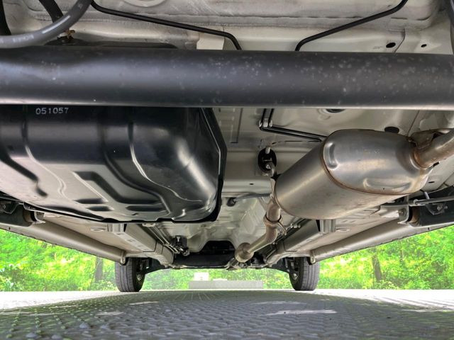 ����肪���ꂢ�Ȃ����ɁA�h�K���H�̎{�H���I�X�X���B�~��n��͂������A���ݕ��ɂ��Z���̕���A��Ń}�����E�E�B���^�[�X�|�[�c���������ɂ��D�]���������Ă���܂��B