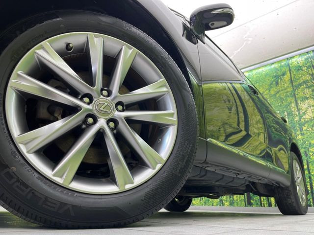 �y���������C���`�A���~�z�C�[���z�O�ςɃ}�b�`���������A���~�z�C�[���𑕒����Ă���܂��B�e��ЊO�A���~�z�C�[����A�X�^�b�h���X�^�C�����戵�����Ă���܂��B���񂲑��k����������