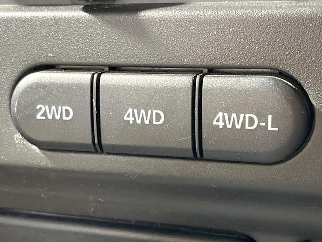 4WD�̂��Ԃł��̂ŁA�ᓹ�ł����S�ł���~��n�n��ɂ��Z�܂��̕��ȊO�ɂ��A�E�B���^�[�X�|�[�c����̕���~��n��֋A�Ȃ����@�������ɂ���������!