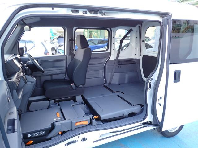 ���Еۏ؂ł͔[�ԓ����瑖�s�����������ŁA���Օi�������S�Ă̕��i��1�N�ԕۏ؂��܂��B(�����ԗ��Ɋւ��ĉˑ����u�͕ۏؑΏۊO�ƂȂ�܂�)(�O���Y�Ԃ͋���5,000km�܂Ŕ��N��)