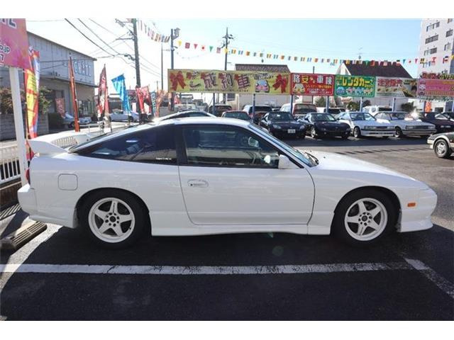 ���Ԃ͌����Ȃ��Ă��w���͂ł��܂����A����ł̂��n�����������ł�����ƒv���܂��B��t������p�[�c�ȂǕۏ؂͈�؂������܂���B�C�ɂȂ�ꍇ�͓���m�F���Ă��܂��̂ł��d�b�ł����≺�����B���������܂��B