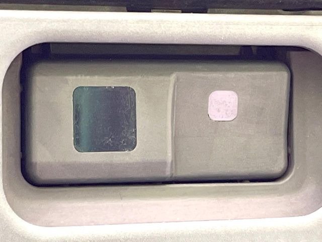 �y�X�}�[�g�A�V�X�g�z���s���ɑO���̎ԗ�����F�����A�Փ˂������Ȏ��͌x��ƃu���[�L�ŏՓˉ���Ɣ�Q�y�����A�V�X�g�B�����S�Ƀh���C�u�����y���݂��������܂��B