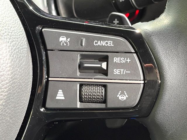 �y�A�_�v�e�B�u�N���[�Y�R���g���[���z�������H�ł̒��������s���y��!!�����ő��x��ۂN���[�Y�R���g���[�����A�Փˌy���V�X�e���ƘA�g���A�O���̎ԗ������m���ĎԊԂ�ۂ悤�ɑ��x���߂��Ă���܂�!!