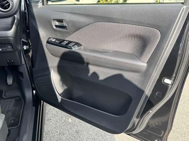 ���J�[�i�r�A�A���~�z�C�[���AHID���C�g���̃J�[�p�i��������舵���Ă��܂�������]������΂��Ђ����k����������