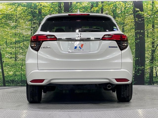 安心の最長10年・走行無制限保証(有償)をご用意。保証内容も充実はもちろん、無料点検&オイル交換や、年中無休の全国・24時間ロードサービスも付帯されておりますのでご安心下さい。