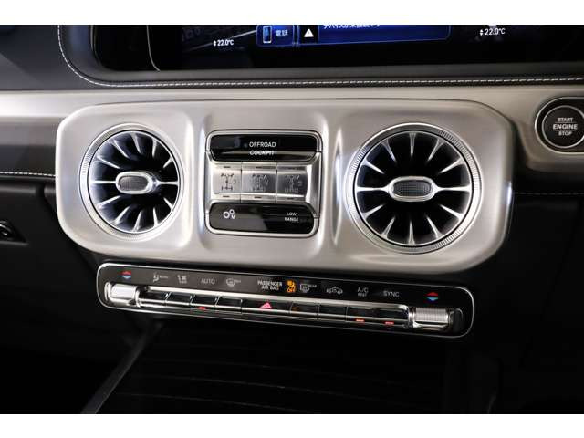 3�]�[���I�[�g�G�A�R�����̗p���A�O��Ȃ��ꂼ��ŉ��x�������\�B��ȏ�������K�ɉ߂�����㋉SUV�炵���󒲑����ł��B