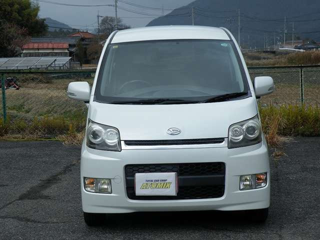 ���X�ł́A���Ѓg���[���[�őS���̃I�[�g�I�[�N�V�����E�̔��X���ꊇ���t���s���Ă���ǎ��Ȕ���Ԃ������������܂������q�l���������Ē����邨���ȉ��i�E�i���ɒ��킵�Ă���܂��̂Ő����x���A����������