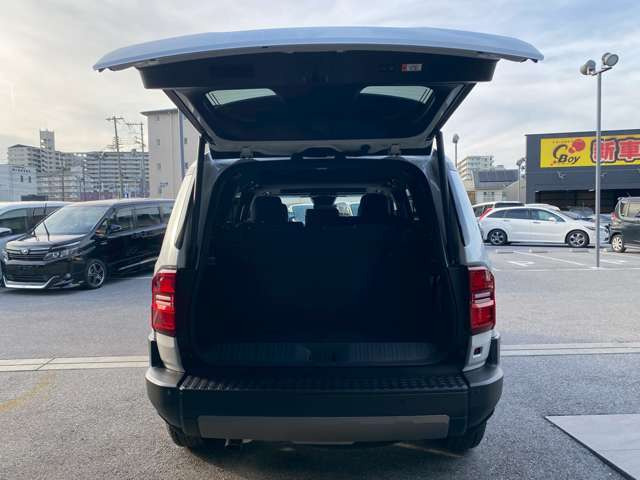 �F���C���^�[���炨�Ԃ�3���ƃA�N�Z�X�֗�!�߂��ɂ͗L���ό��n�̕F���������܂��̂ŁA�ό��ƍ��킹�Ă̂����X���ǂ��ł��ˁ􊈋C���鎩���̃X�^�b�t�����q�l�̂����X�����҂����Ă���܂�!