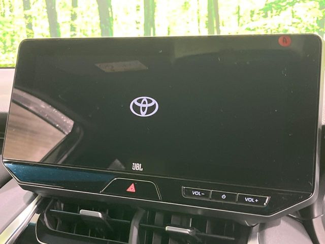 �yJBL�T�E���h�V�X�e���t������12.3�C���`�i�r�z�[���̃i�r�@�\�͂������A���x�ȃ`���[�j���O�\�͂����ڂ���Ă���A�������ȉ��y�����y���݂��������܂���