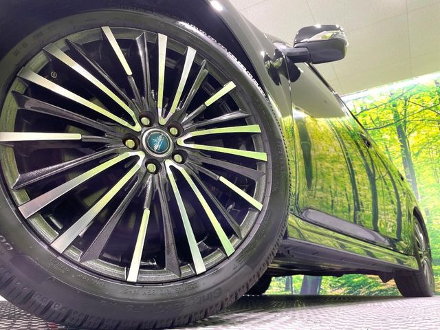 �y18�C���`�A���~�z�C�[���z�O�ςɃ}�b�`�����A���~�z�C�[���𑕒����Ă���܂��B�e��A���~�z�C�[����A�X�^�b�h���X�^�C�����戵�����Ă���܂��B���񂲑��k����������