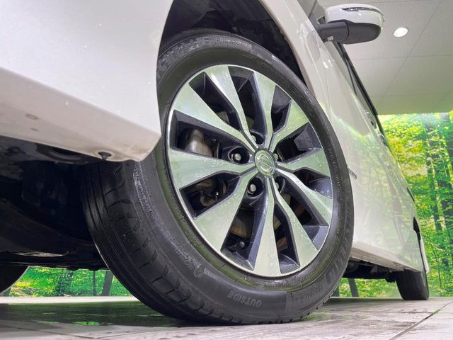 �y����16�C���`�A���~�z�C�[���z�O�ςɃ}�b�`���������A���~�z�C�[���𑕒����Ă���܂��B�e��ЊO�A���~�z�C�[����A�X�^�b�h���X�^�C�����戵�����Ă���܂��B���񂲑��k����������