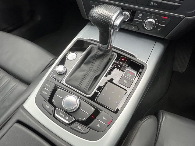 ��MT���[�h�t��AT:�ʏ�͎����ł����Ȃ���ϑ�(�M�A�`�F���W)���h���C�o�[�̑���ɂ���ĈӐ}�I�ɕς�����V�X�e���ł��B����w���i�̃h���C�u�����y���݂��������܂�!