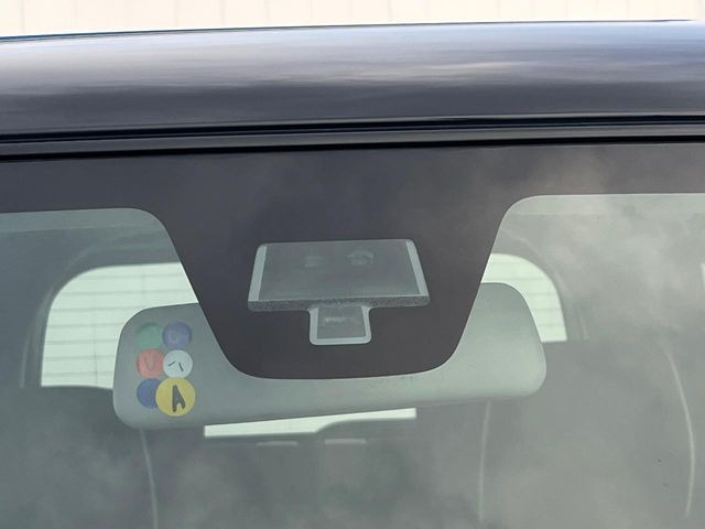 �y�X�}�[�g�V�e�B�u���[�L�T�|�[�g�z�ᑬ���s���ɑO���̎ԗ�����F�����A�Փ˂������Ȏ��͌x��ƃu���[�L�ŏՓˉ���Ɣ�Q�y�����A�V�X�g�B�����S�Ƀh���C�u�����y���݂��������܂��B