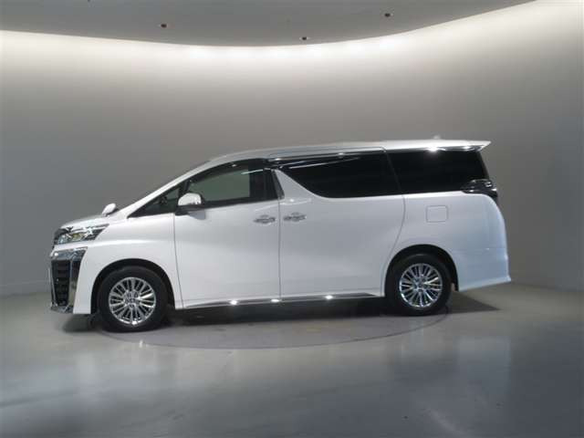 ヴェルファイアハイブリッド 2.5 Z ゴールデンアイズIII E-Four 4WD