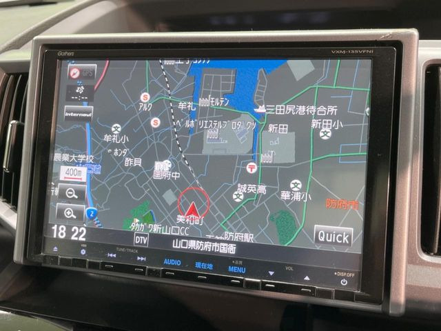 �y�����i�r�z�l�C�̏����i�r�𑕔����Ă���܂��B�i�r�̎g���₷���͂������A�I�[�f�B�I�@�\���[��!�L�����v�◷�s�͂������A�ʋ΂┃�����ȂǕ��i�̃h���C�u���y�����Ȃ�͂���