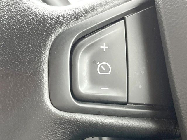 ���I�[�g�N���[�Y�R���g���[��:�������H�⎩���Ԑ�p���H���ɂāA�葬���q���\�ƂȂ�֗��ȋ@�\�ł��B�������ړ��̍ۂł����ɂ����֗��ɂ��g�����������܂���