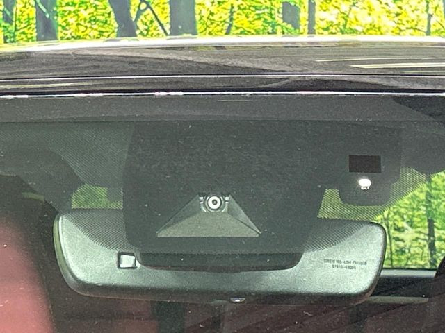 �y�v���N���b�V���Z�[�t�e�B�z�O���̎ԗ��������m���A�Փ˂������Ȏ��͌x��Œ��ӂ𑣂��A�u���[�L�𓥂ޗ͂��T�|�[�g�B�u���[�L�𓥂߂Ȃ������ꍇ�͏Փ˔�Q�y���u���[�L���쓮�A�Փˉ�����T�|�[�g���܂��B