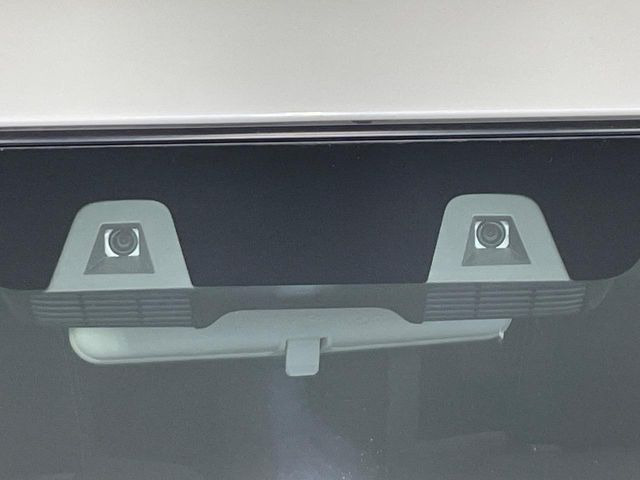 �y�X�Y�L �Z�[�t�e�B�T�|�[�g�z���s���ɑO���̎ԗ�����F�����A�Փ˂������Ȏ��͌x��ƃu���[�L�ŏՓˉ���Ɣ�Q�y�����A�V�X�g�B�����S�Ƀh���C�u�����y���݂��������܂��B