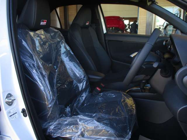 �o�^�ϖ��g�p�ԁE����DA�i�r�E�t���Z�O�E�S����M�EHDMI�ECarplay�ET�`�[�����C�g�E�r���g�C��ETC2.0�EP�o�b�N�h�A�E�n�[�t���U�[�E�V�[�g&�X�e�A�q�[�^�[�EPCS�ELCC�ELDA�EBSM�EPKSB