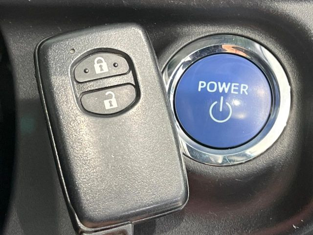 �y�X�}�[�g�L�[�z�J�o����|�P�b�g�ɓ��ꂽ�܂܂ł��h�A�̎{���E�������\�ȃX�}�[�g�L�[�𑕔��B�G���W���̃I���E�I�t�����J�M�����o���K�v����������Ƃ��Ă��֗��ł���