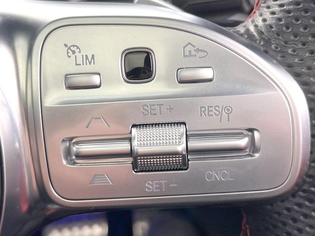 ���f�B�X�^���X�p�C���b�g�f�B�X�g���j�b�N:�s�s�A�x�O�A�������H�Ȃǂ̑��s���ɁA�X�e���I�}���`�p�[�p�X�J�����ƃ��[�_�[�Z���T�[�ɂ��A�O���Ԃ�F�����đ��x�ɉ������Ԋԋ������ێ����鎟����̃N���R��!